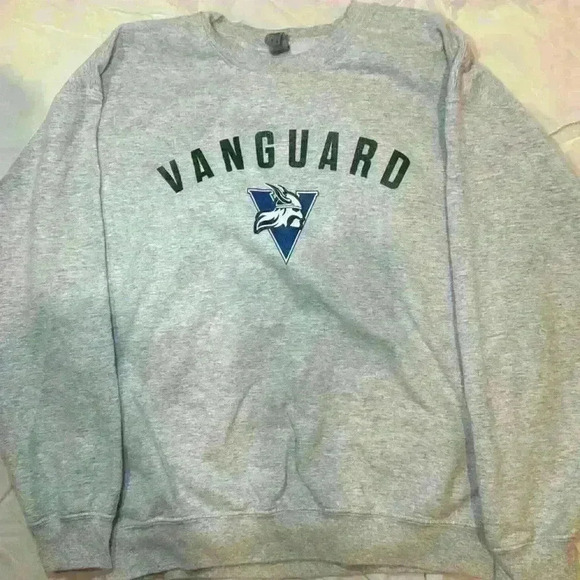 COMFY SWEATER - Picture 1 of 4